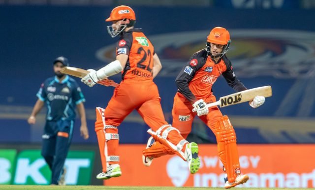 IPL 2022: Kane Williamson stars as Sunrisers Hyderabad down Gujarat Titans. Pic/IPL