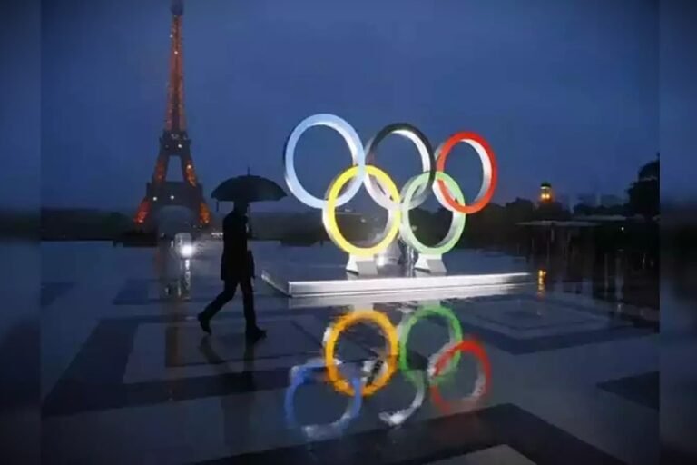 USA edge past China with gold in final event to top Paris Olympics medal table